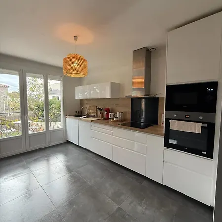 Maison En Etage Avec Jardin Prázdninový dům *