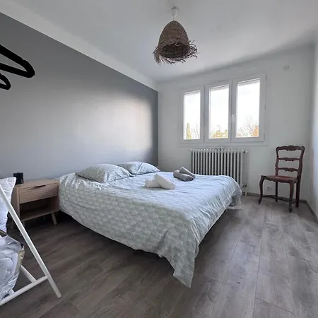 Maison En Etage Avec Jardin * Montélimar